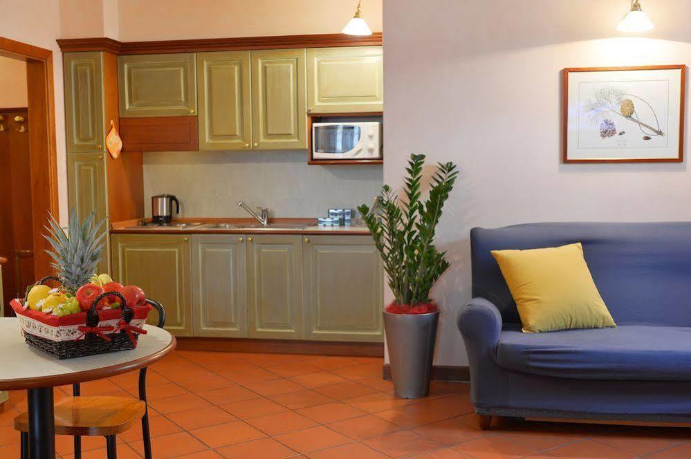 Residence Del Messaggero Rovereto  Luaran gambar